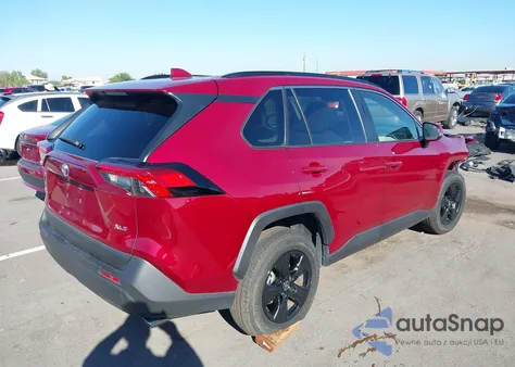 2020 Toyota Rav4 Xle z USA, uszkodzony, nr VIN JTMW1RFV7LJ018587